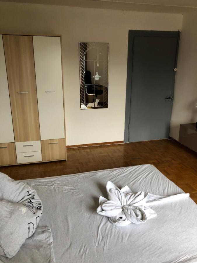 Fai'S Guesthouse Widnau ภายนอก รูปภาพ
